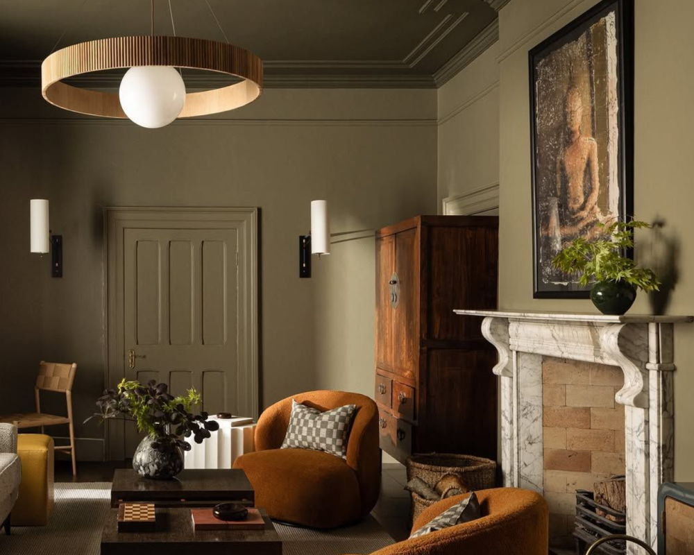 color drenched room - Pinterest